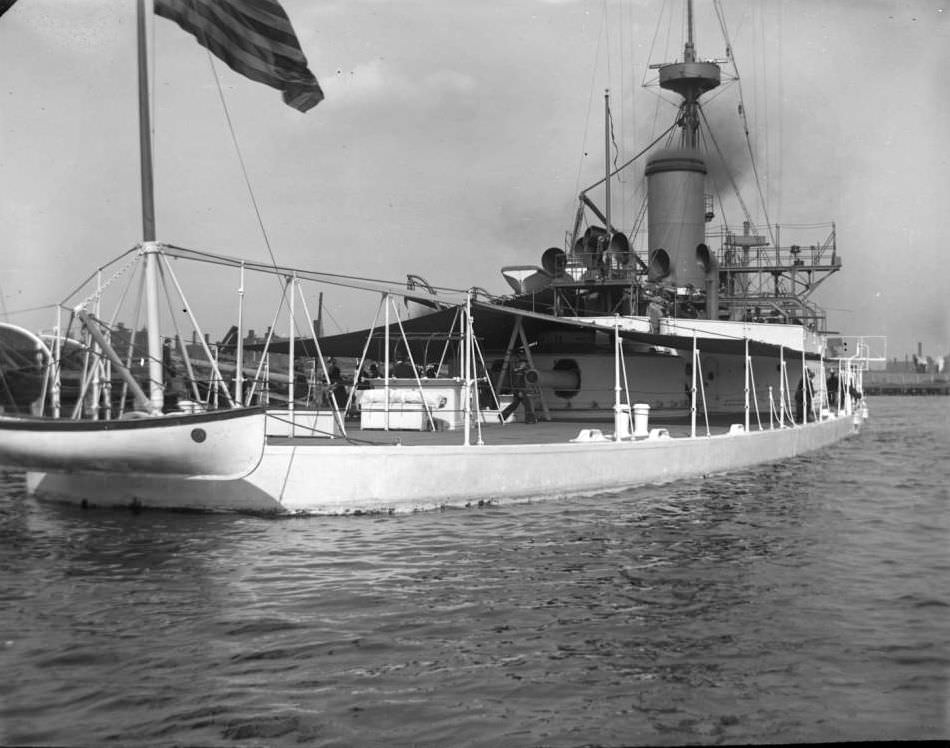The Monitor Uss Puritan, Brooklyn Navy Yard, New York City, 1900S.