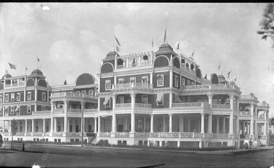 The Riccadonna Hotel On Ocean Parkway And Sea Breeze Avenue, Brighton Beach, 1900.