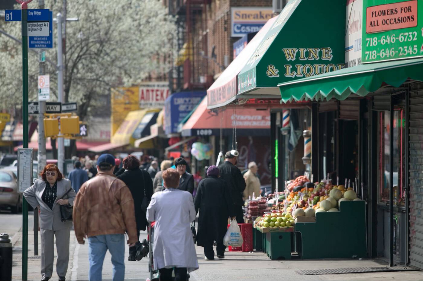 Brighton Beach Avenue, Brooklyn, 2004.