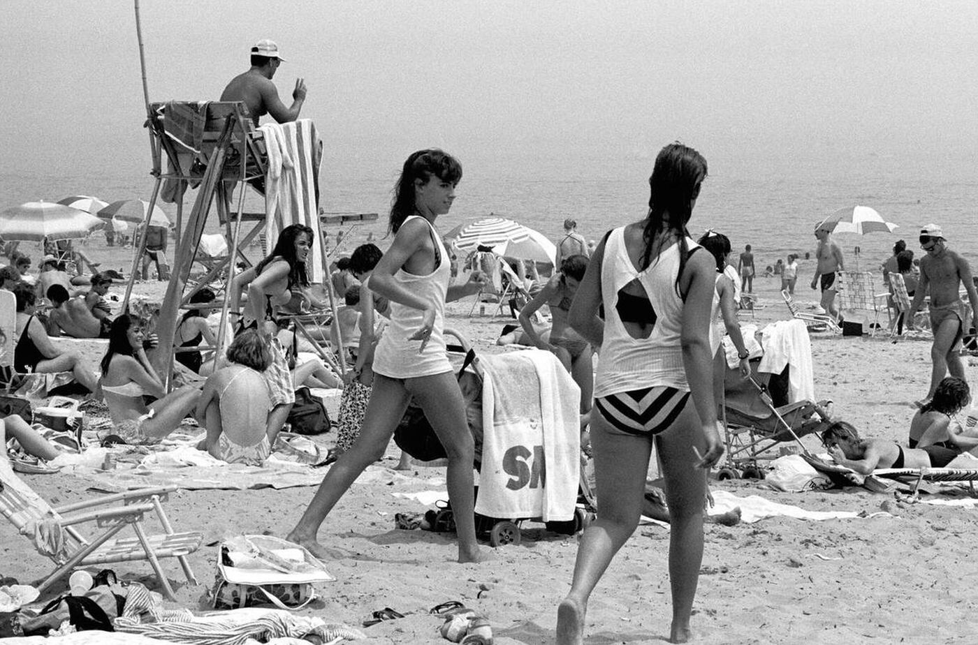 Beach Scene, Brighton Beach, 1987.