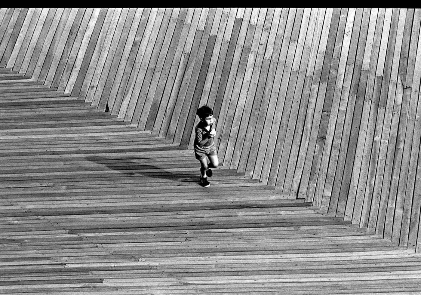 The Long-Distance Runner, Brighton Beach, 1987.