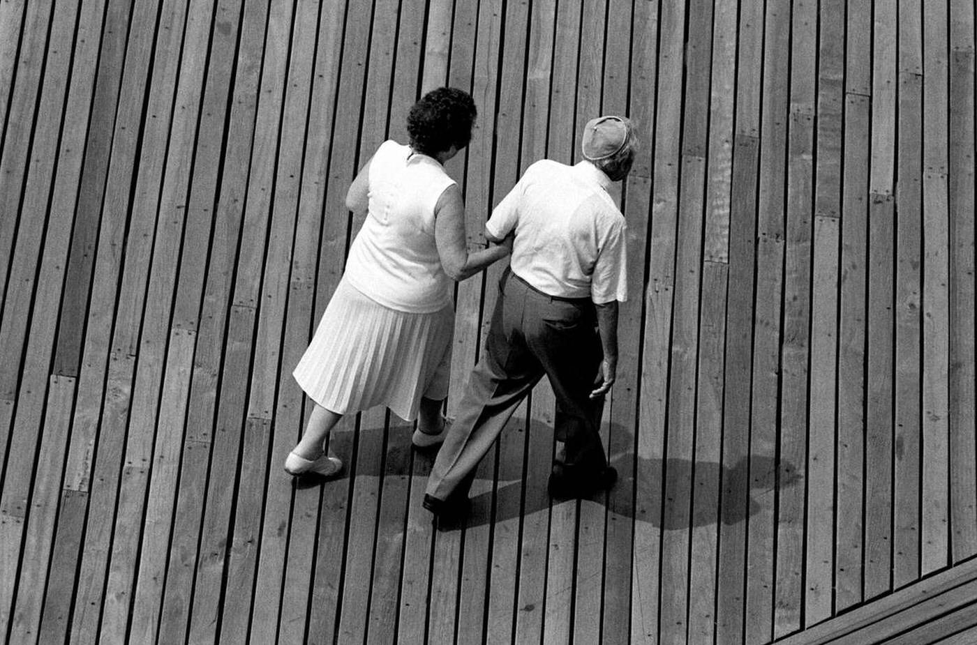 Couple On The Boardwalk, Brighton Beach, 1987.