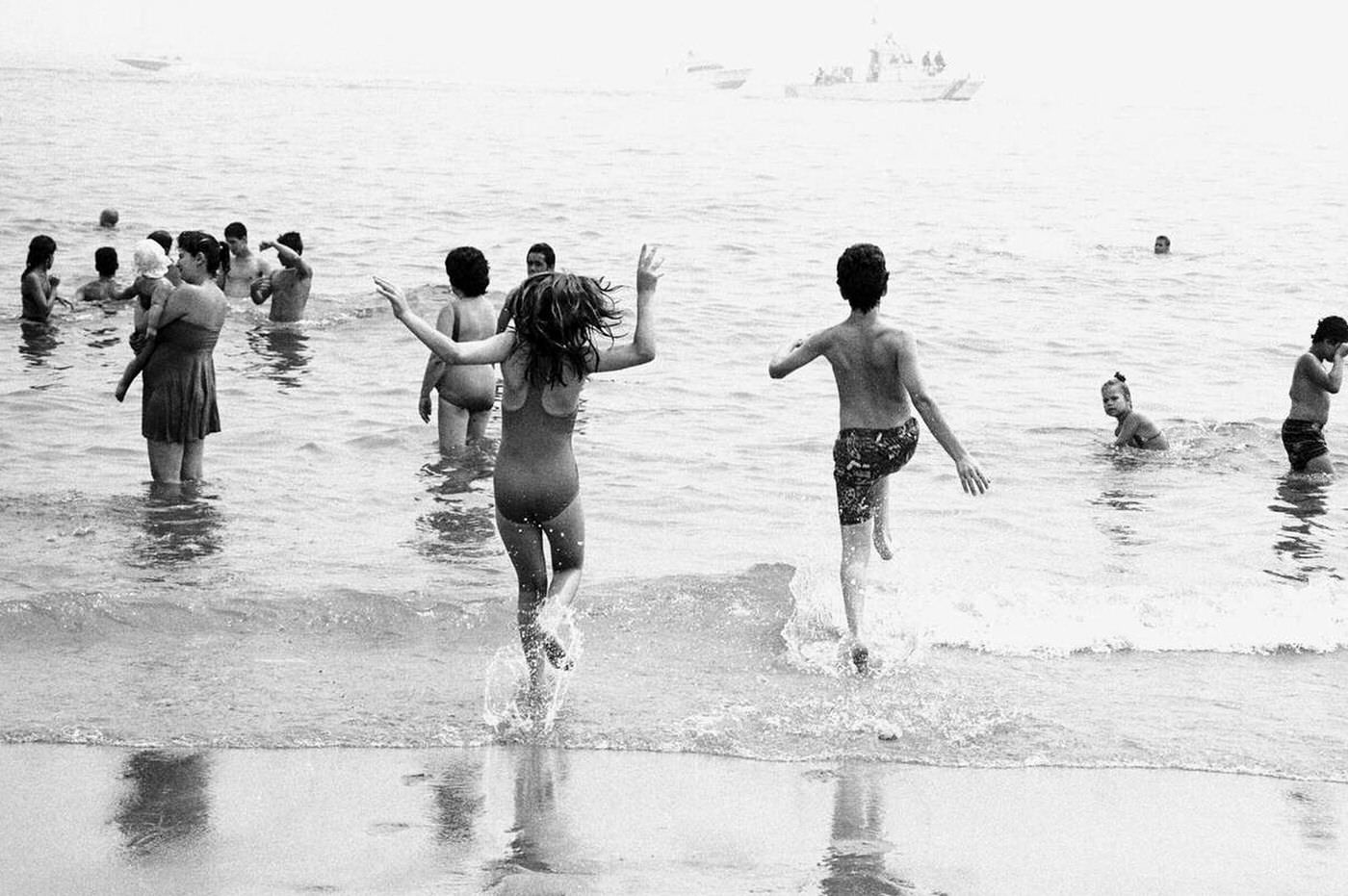 A Race To The Ocean, Brighton Beach, 1987.