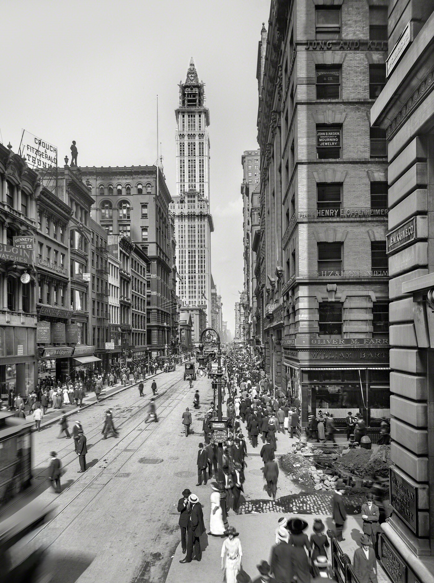 Broadway, Looking North From Cortlandt Street And Maiden Lane, Featuring The Woolworth Building, 1912.