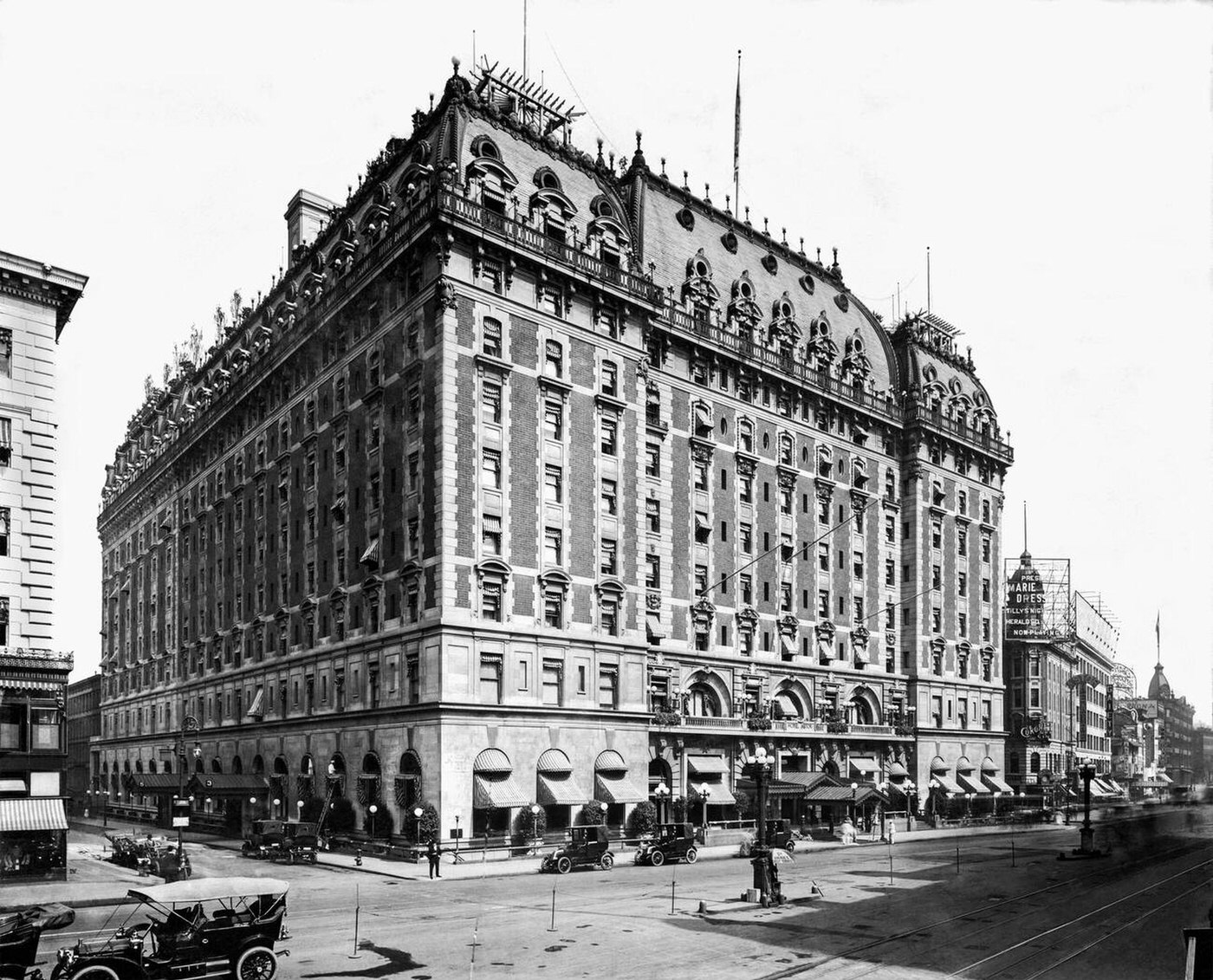 The Astor Hotel On Broadway Between 44Th And 45Th Streets, 1911.