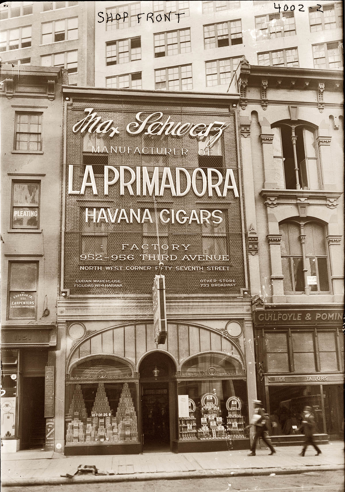 La Primadora Cigar Shop At 1153 Broadway In New York, 1920.