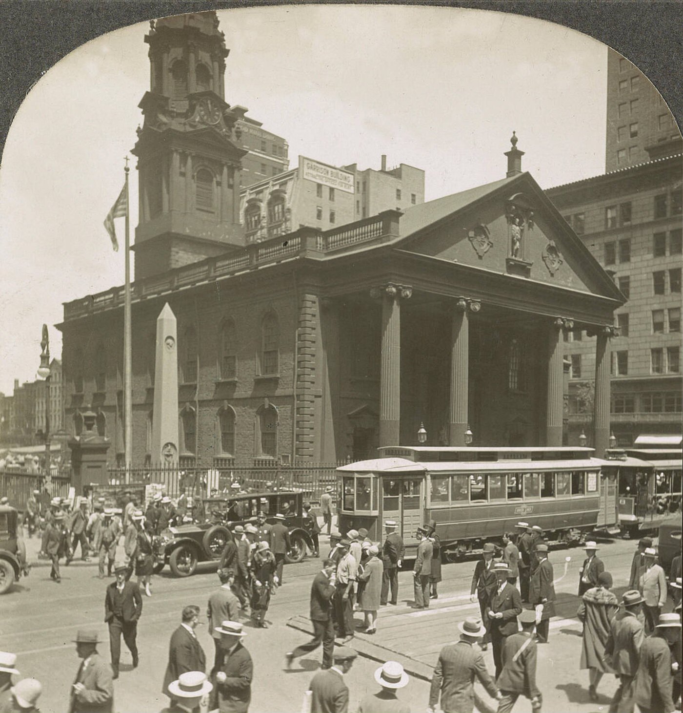 St. Paul'S Church From Broadway, New York City, 1920S.