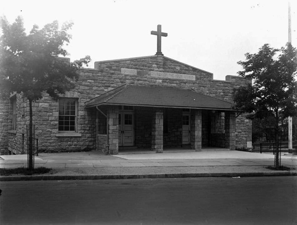 School Of The Church Of The Holy Spirit, Bronx, 1919.