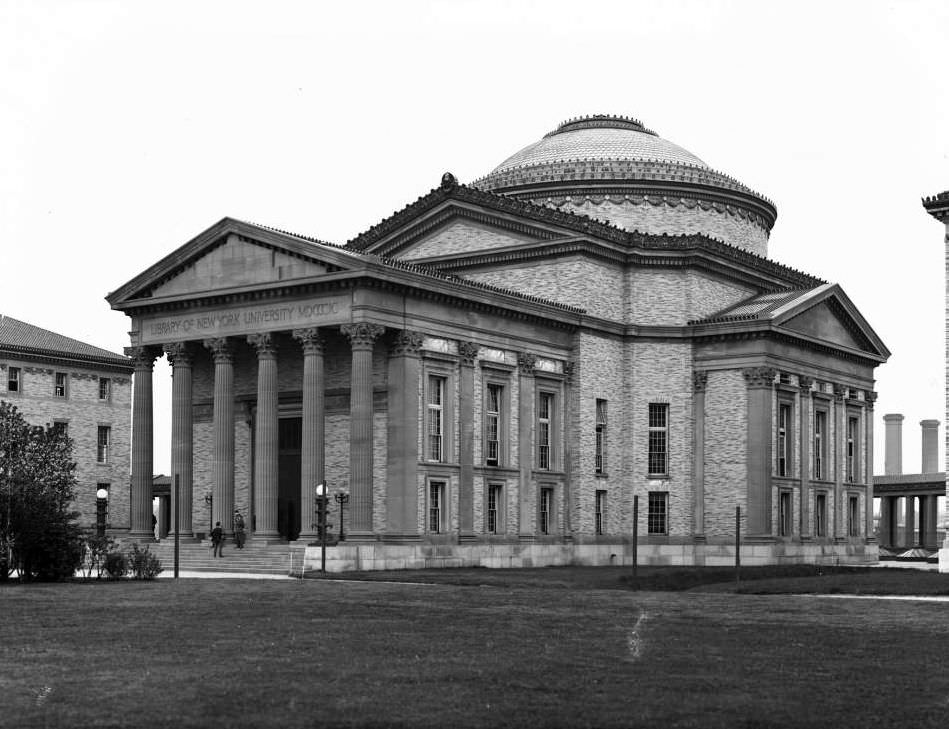 Library, New York University, Bronx, 1916.