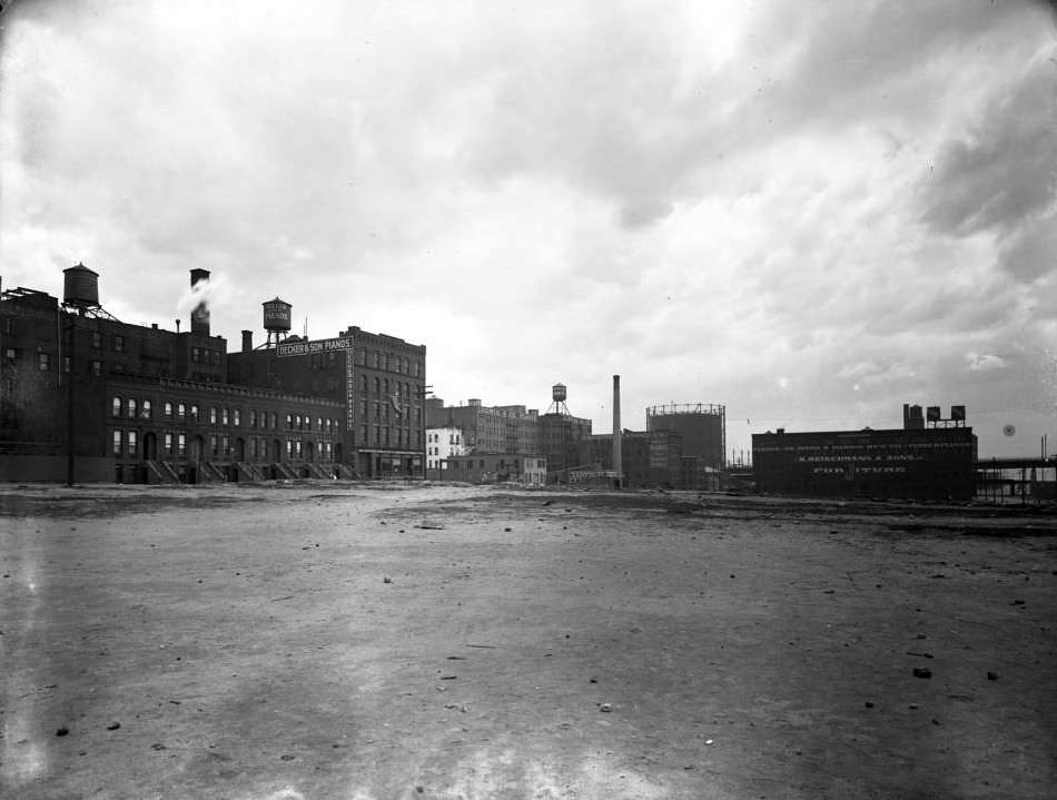 Multiple Piano Factories, Including Decker &Amp;Amp; Son, Ludwig &Amp;Amp; Co., And The Mansfield Piano Co., Bronx, 1917.