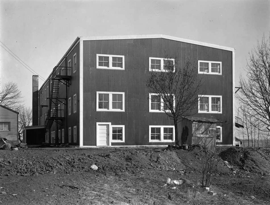 Completed Sail Loft Building For Ratsey &Amp;Amp; Lapthorne, City Island, Bronx, 1917.