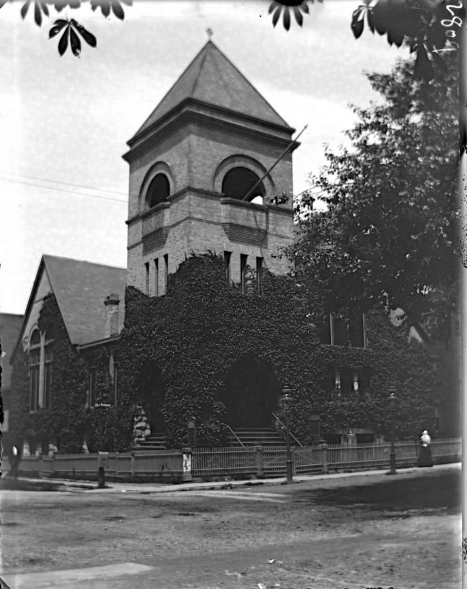 Trinity Congregational Church, E. 176Th Street And Washington Avenue, Tremont, Bronx, 1900S.
