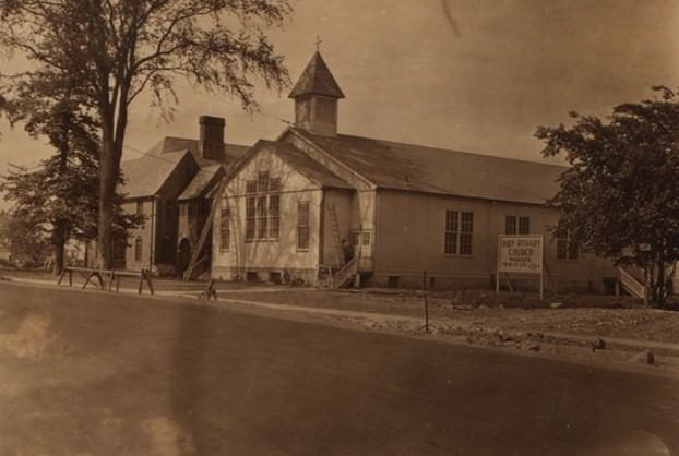 Holy Rosary Roman Catholic Church, Eastchester Road And Adee Avenue, Bronx, 1928.