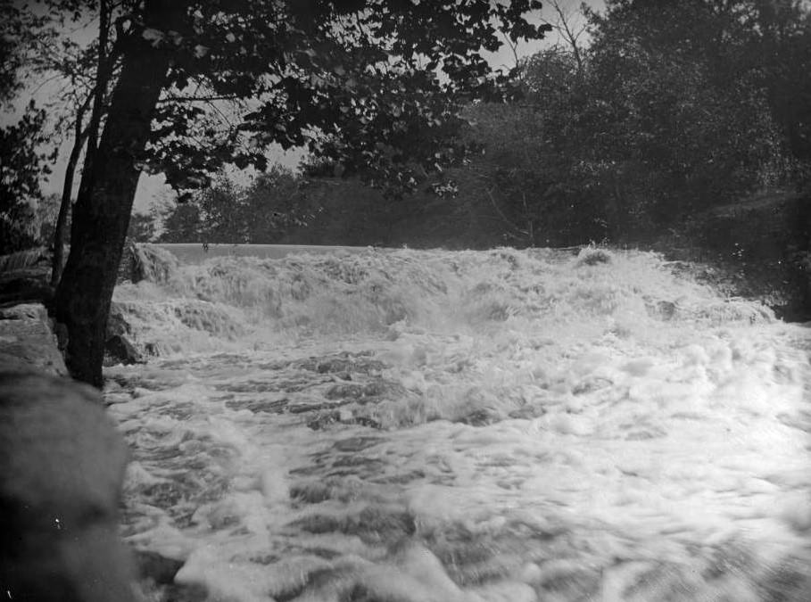 River In Bronx Park, Bronx, 1902.