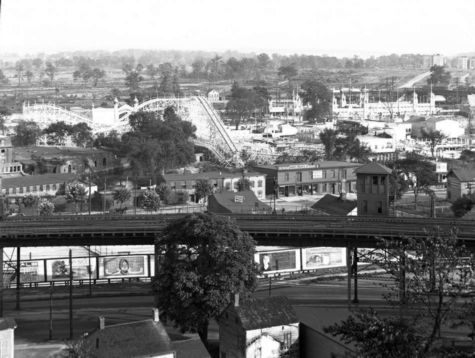 High Angle View Of Starlight Park, Bronx, 1918.