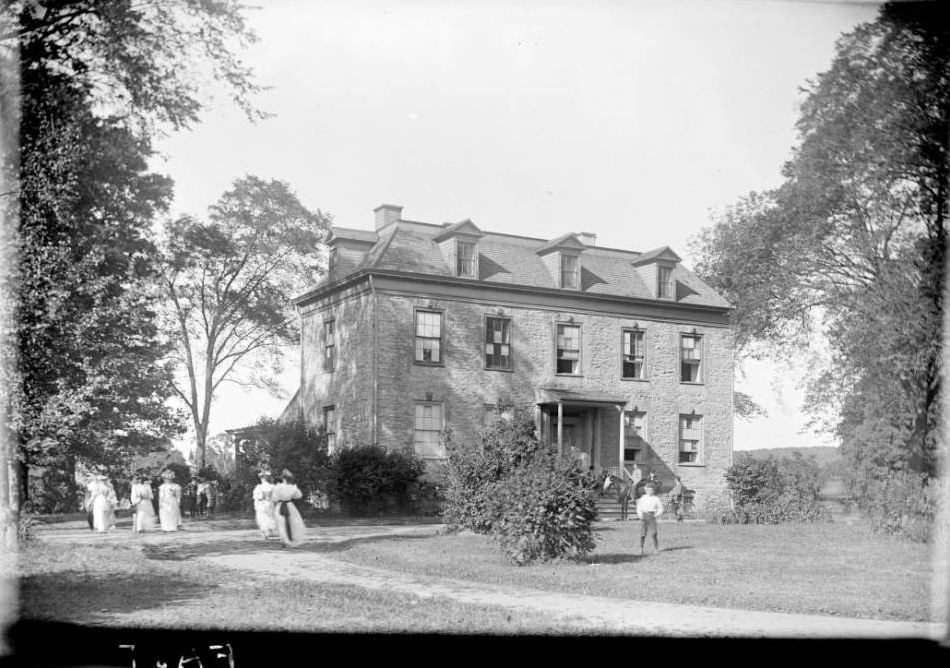 Van Cortlandt House, Bronx, N.y., 1900S.