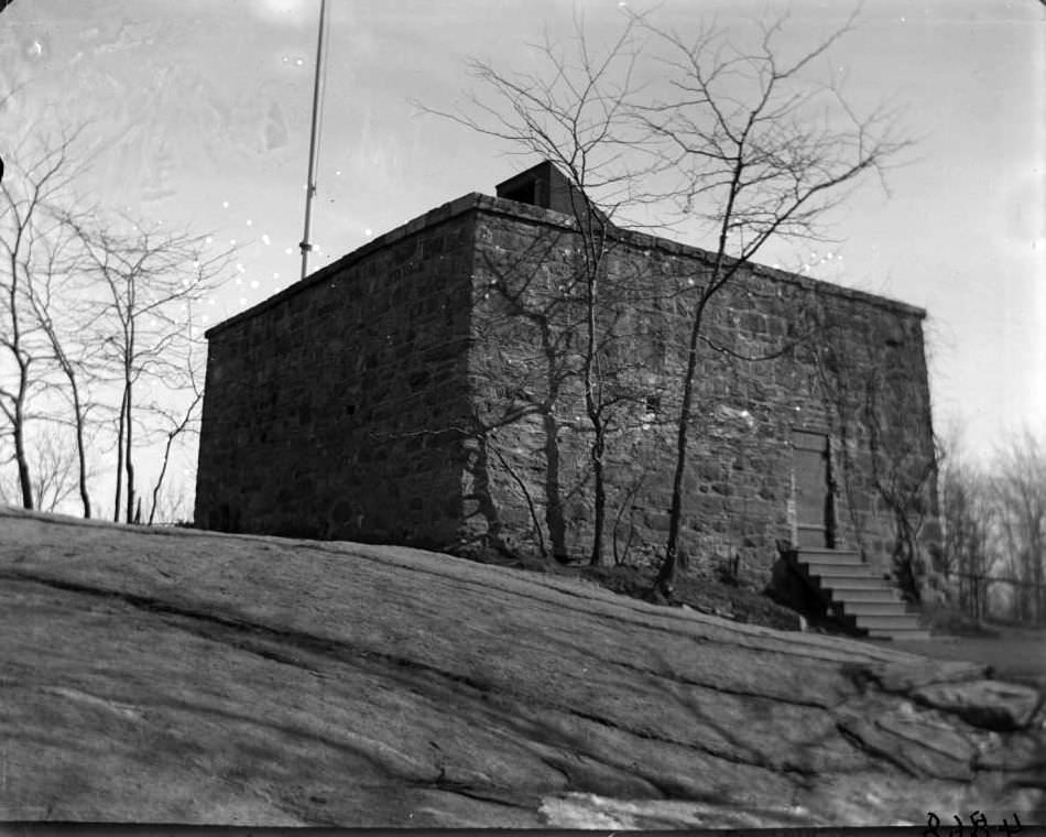 Rubble Stone Block House, Central Park, 1897.