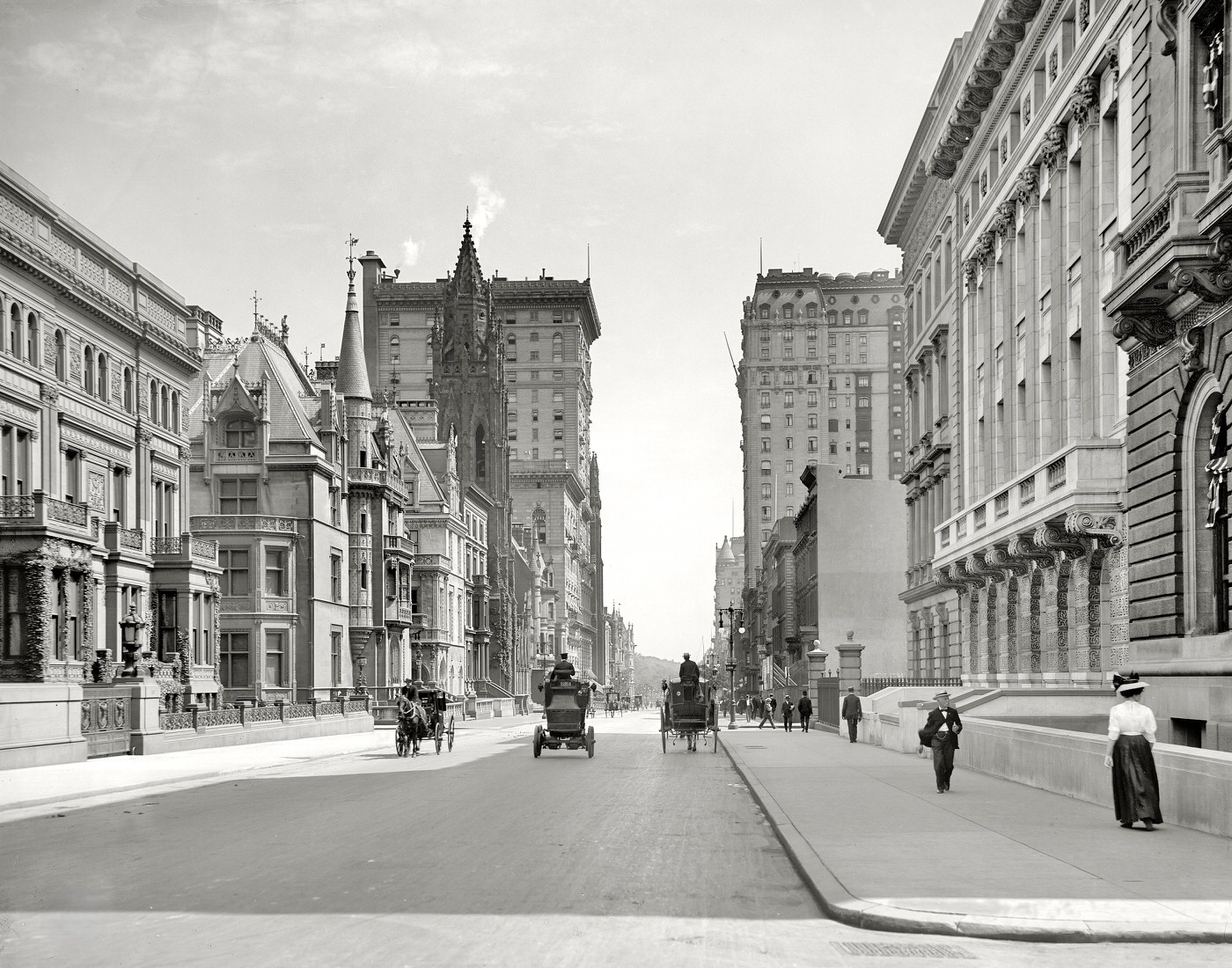 Fifth Avenue Hotels North From 51St Street, New York, Circa 1908.