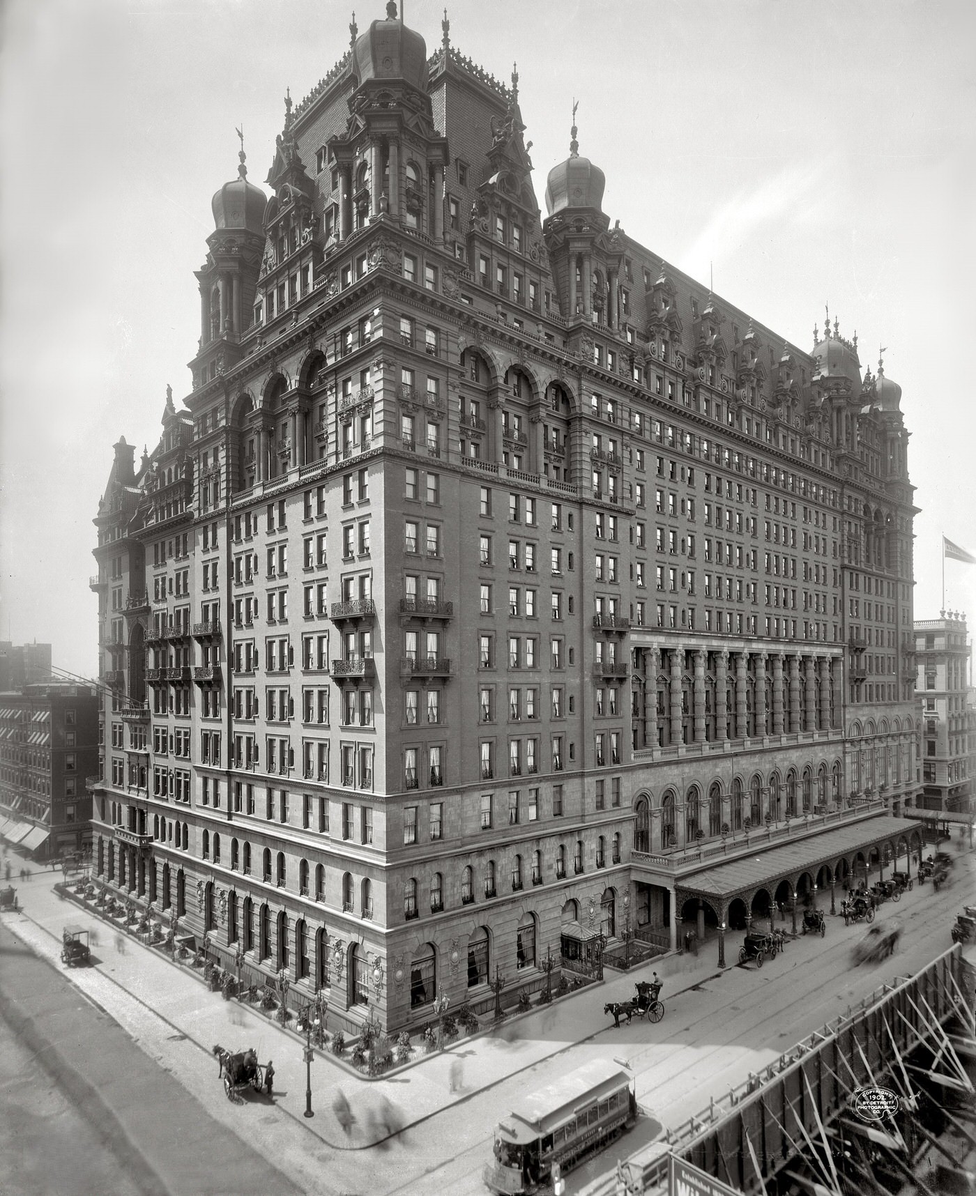 The Waldorf-Astoria At Fifth Avenue And 34Th Street, New York, Circa 1902.