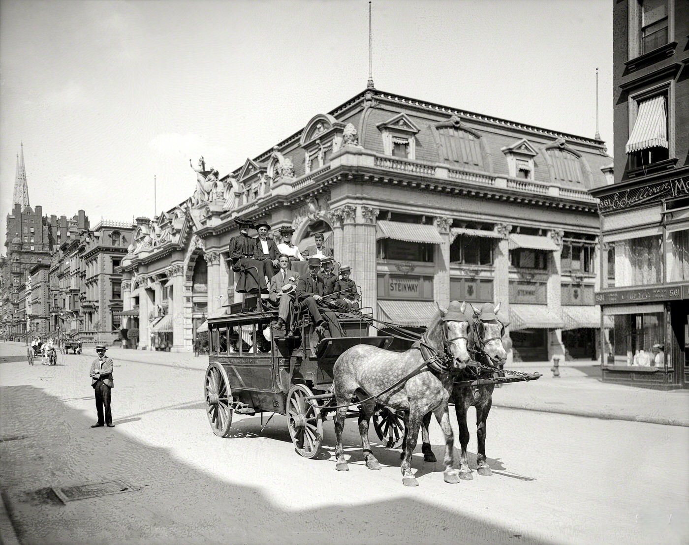 A Fifth Avenue Stage, New York, Circa 1906.