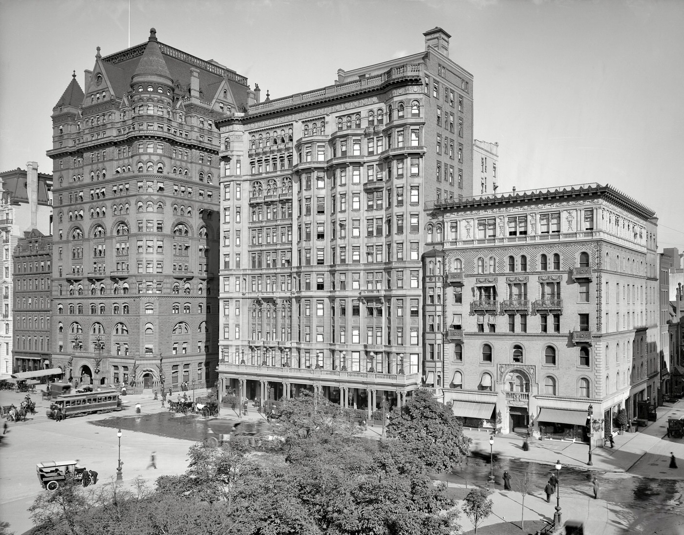Hotels Netherland And Savoy, Fifth Avenue And East 58Th, New York, Circa 1905.