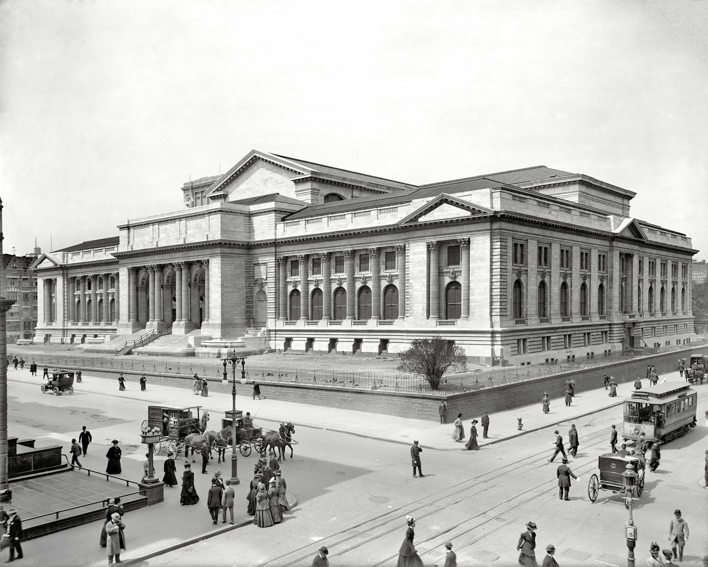 The New York Public Library Under Construction, Circa 1908.