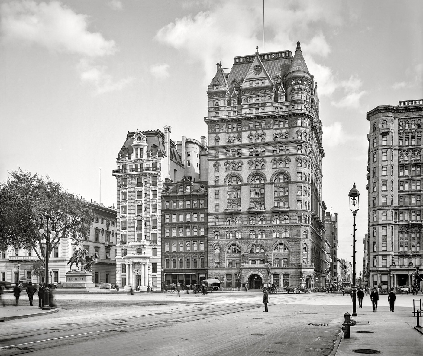 Hotel Netherland, Fifth Avenue And 59Th Street, New York, 1905.