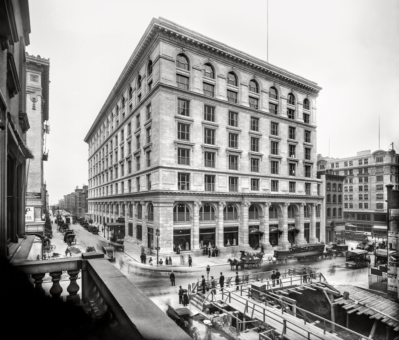 B. Altman Store, Fifth Avenue And East 35Th Street, New York, Circa 1906.
