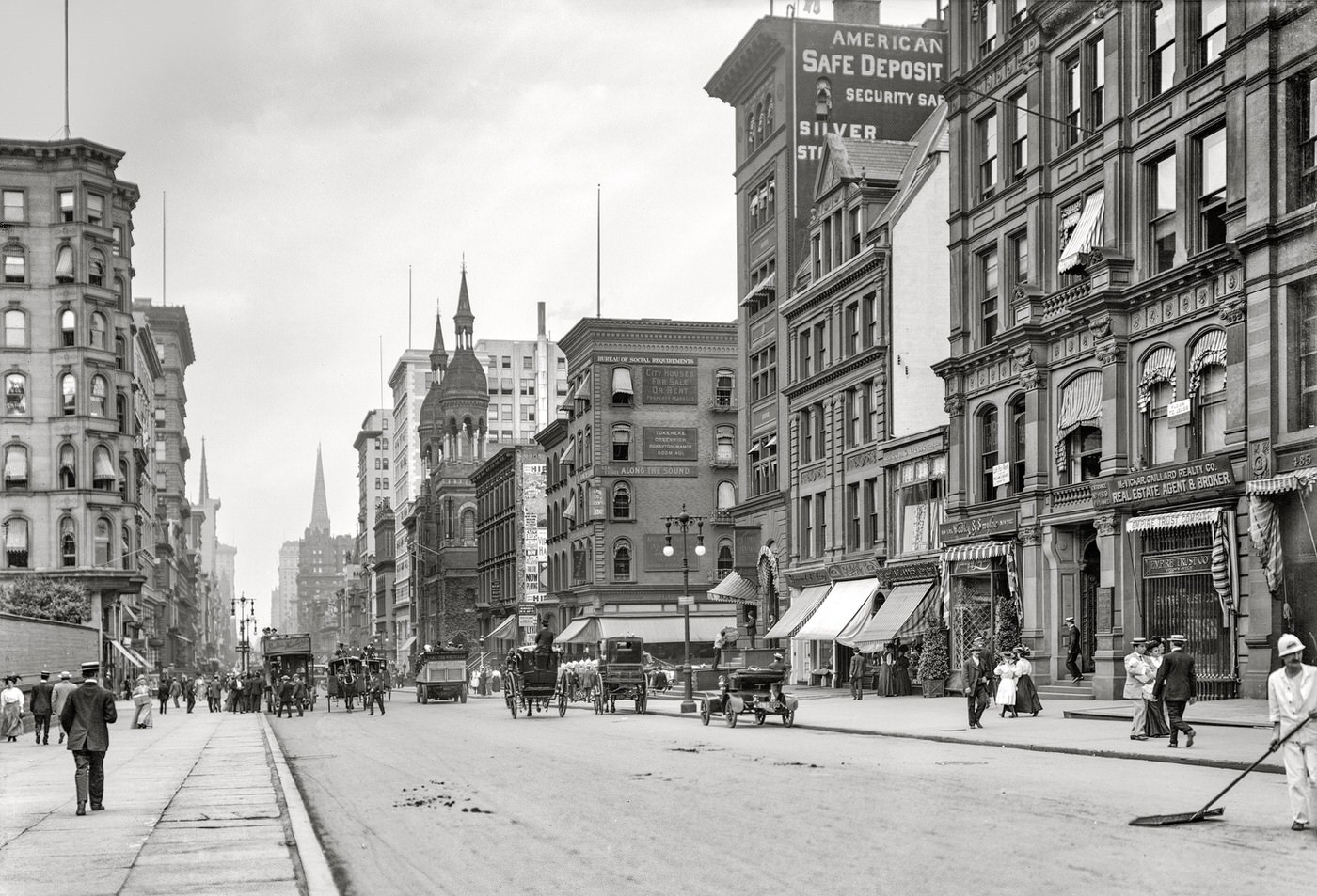 Traffic At Fifth Avenue And Forty-Second Street, New York, Circa 1910.