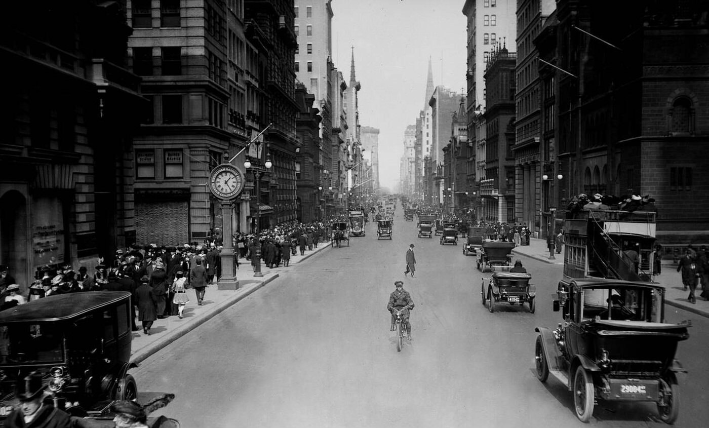 Fifth Avenue Street Scene (Traffic), New York City On Easter Day, March 23, 1913.