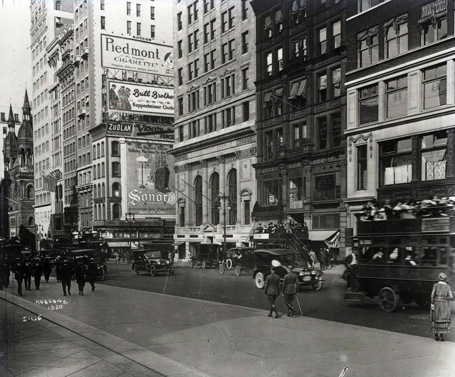 Fifth Avenue And 42Nd Street, 1920.