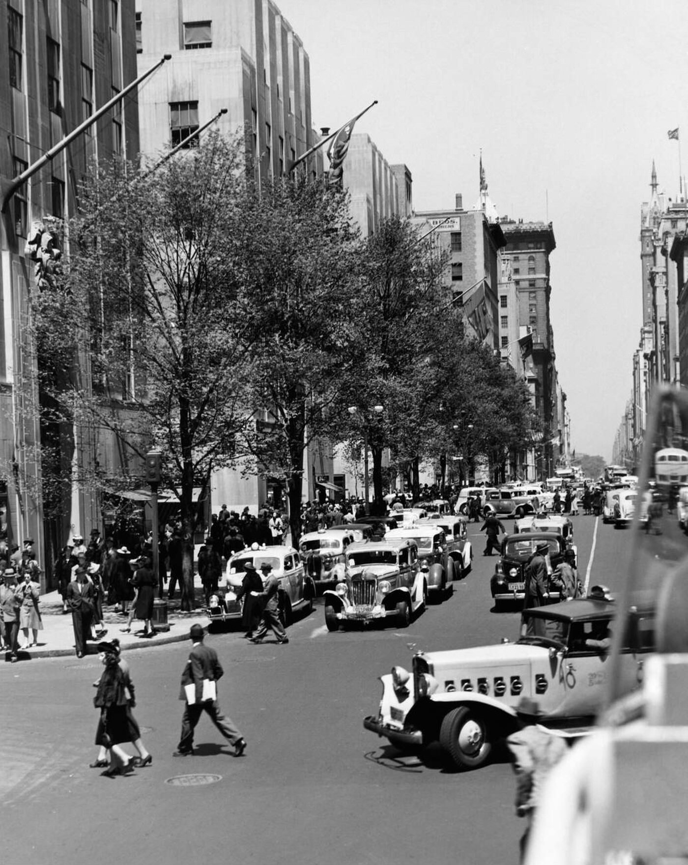 Rockefeller Center Traffic On Fifth Avenue, 1930S.