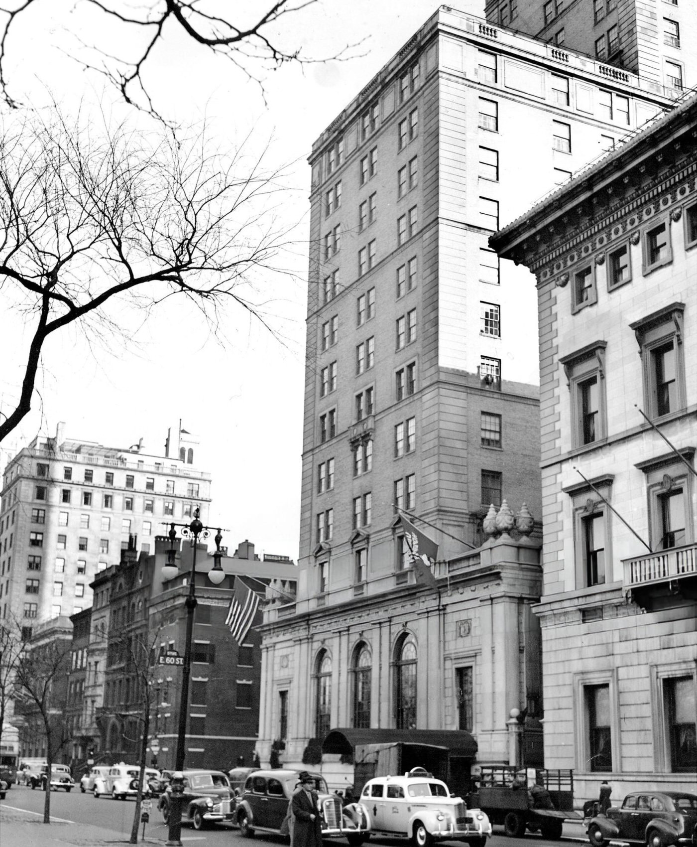 Hotel Pierre On Fifth Ave. At 61St St.
