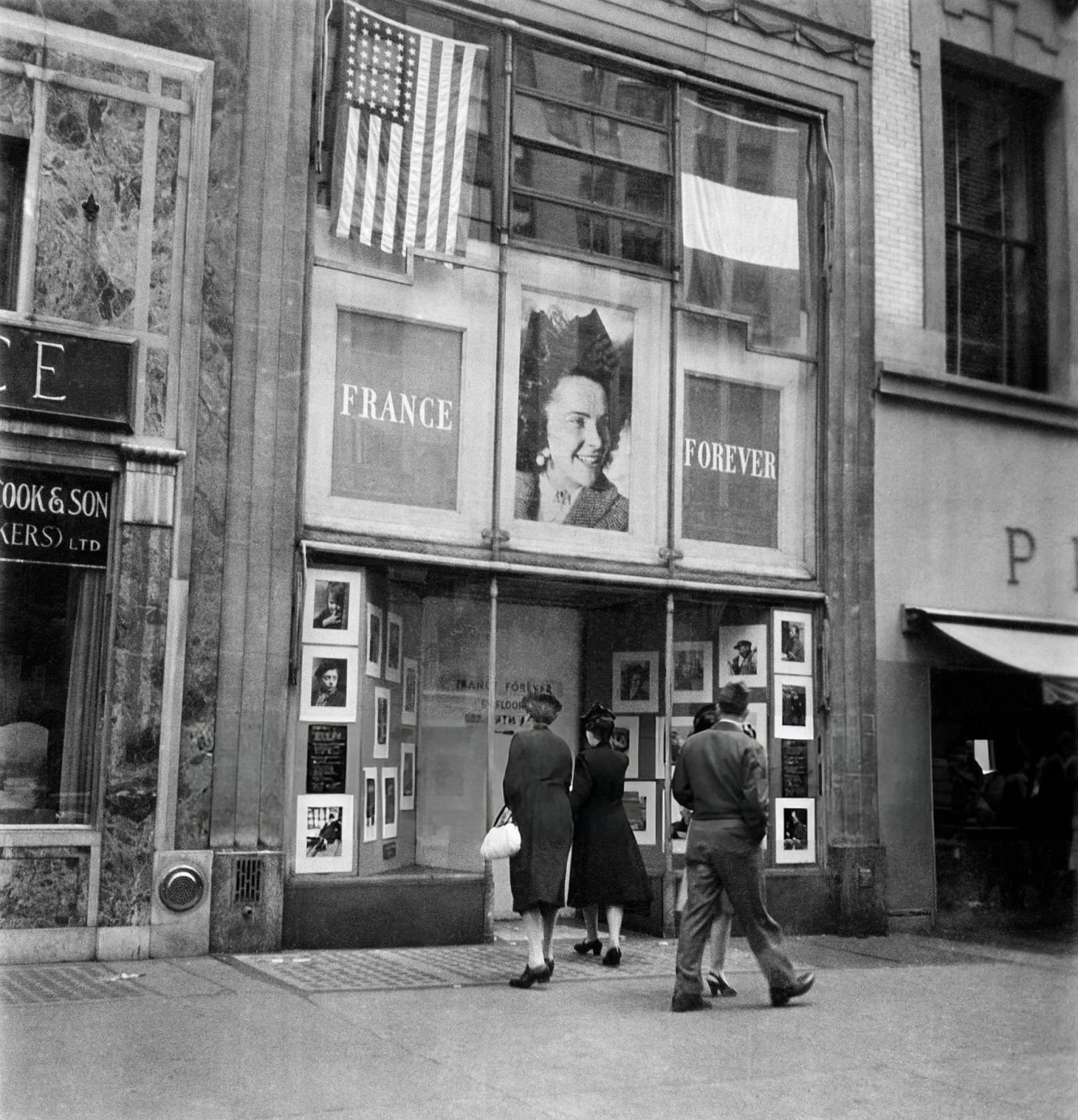French Center &Amp;Quot;France For Ever&Amp;Quot; On Fifth Avenue, 1945.