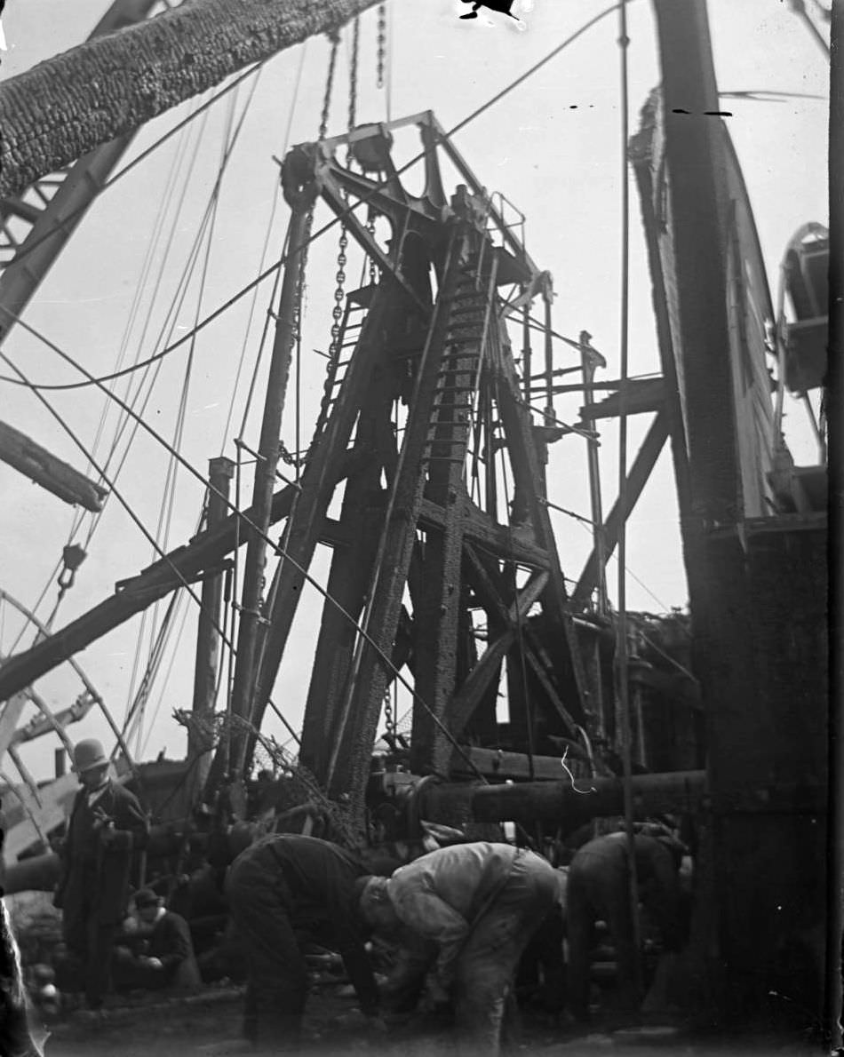 Working On The Wreckage Of The General Slocum, North Brother Island, 1904.