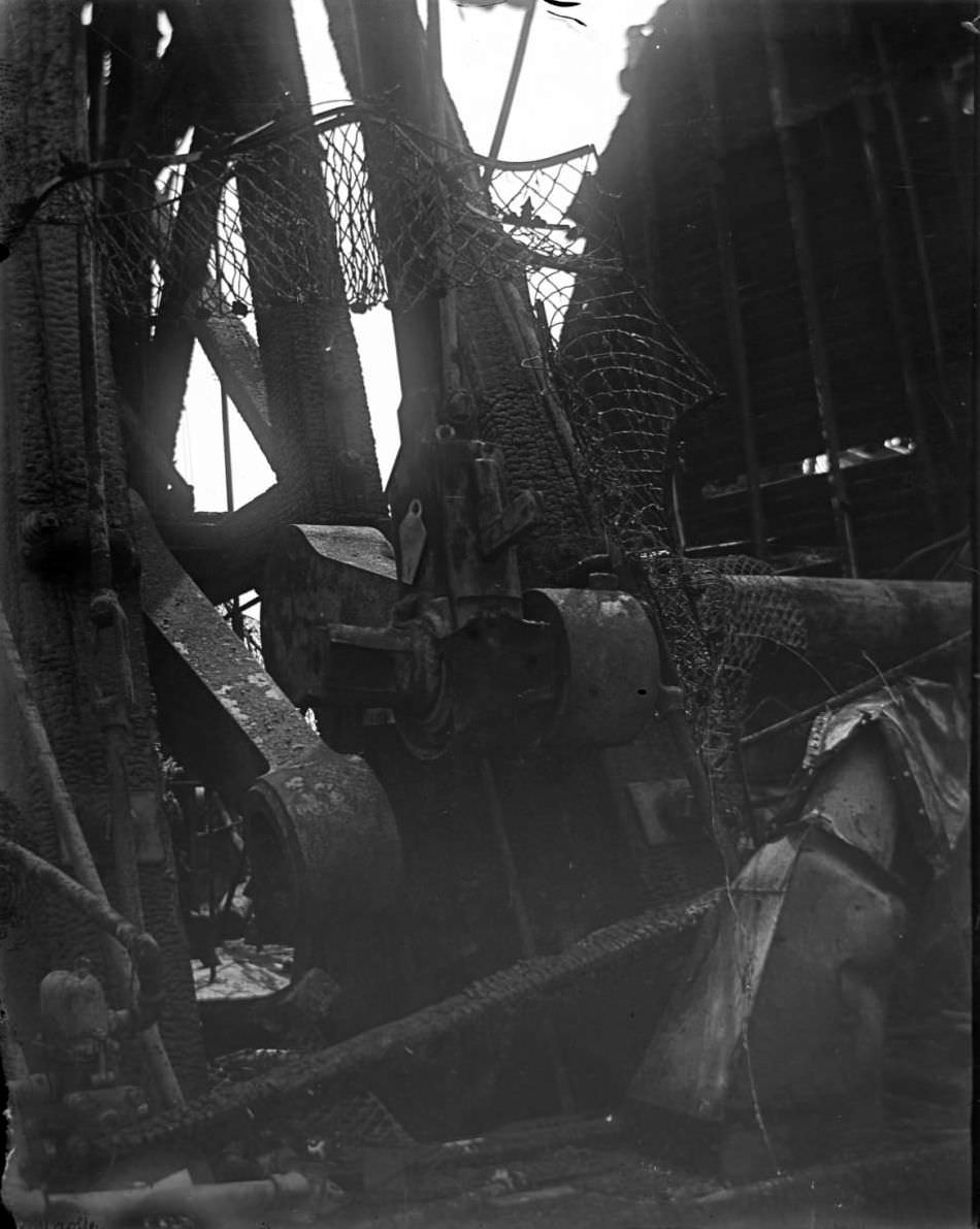 The Wreck Of The General Slocum, North Brother Island, 1904.