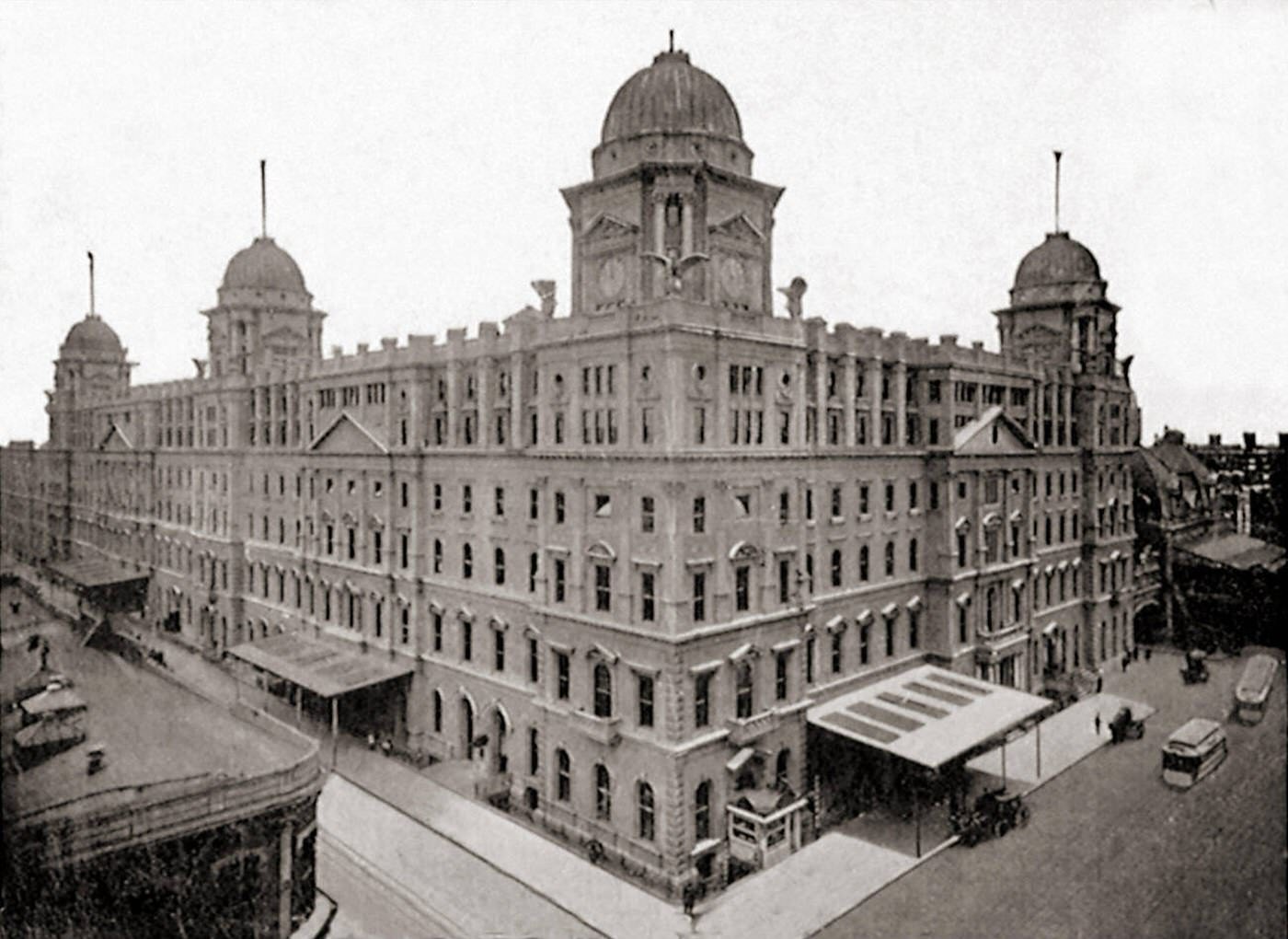 Grand Central Terminal, New York City, 1905.