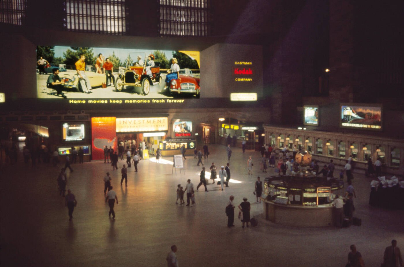 Grand Central Terminal, Main Concourse, New York City, July 1961.