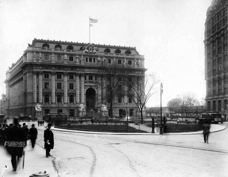 Manhattan: U.s. Custom House And Bowling Green, 1908.