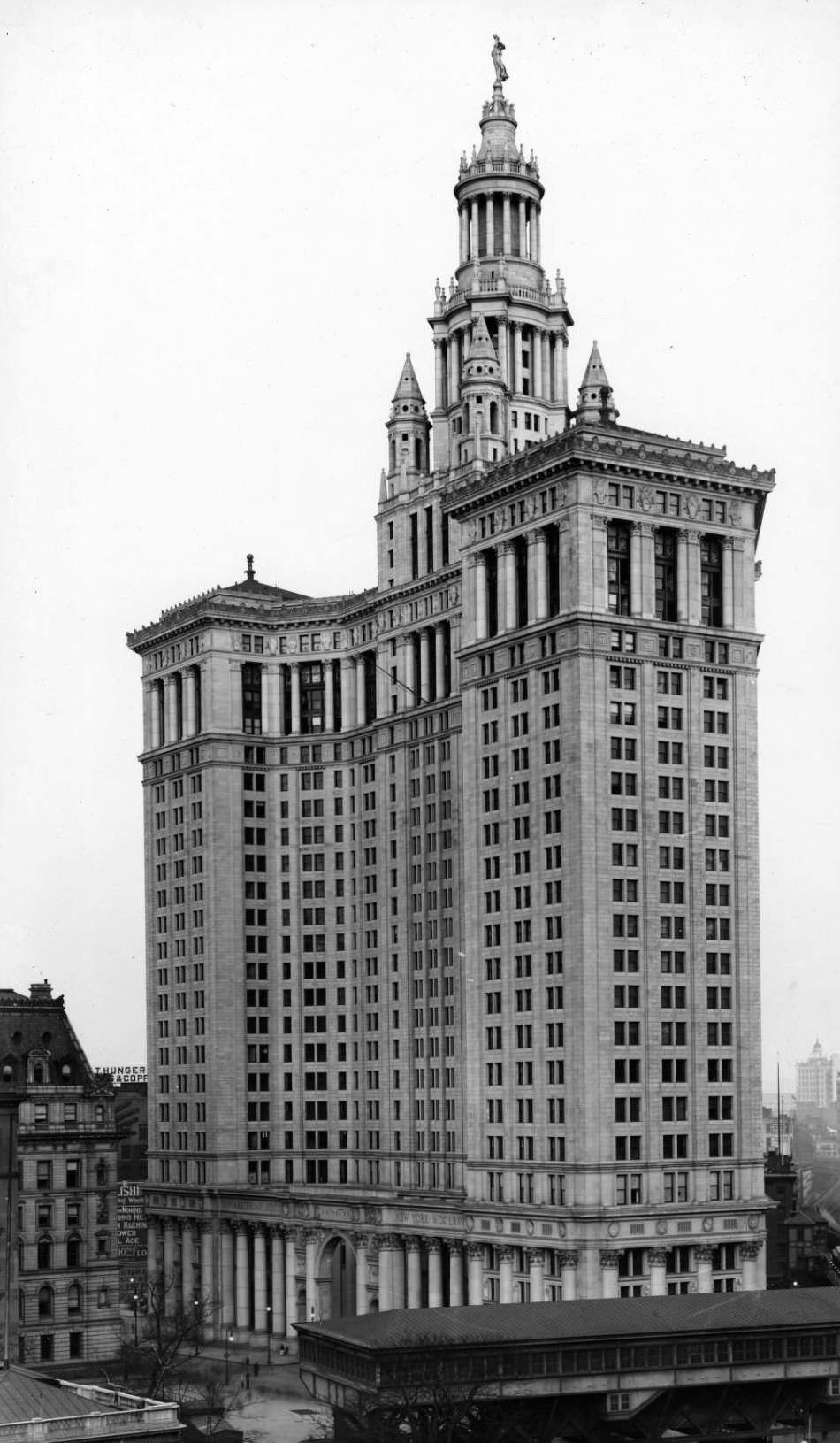 Manhattan: Municipal Building At Chambers Street And Centre Street, Ca. 1914.