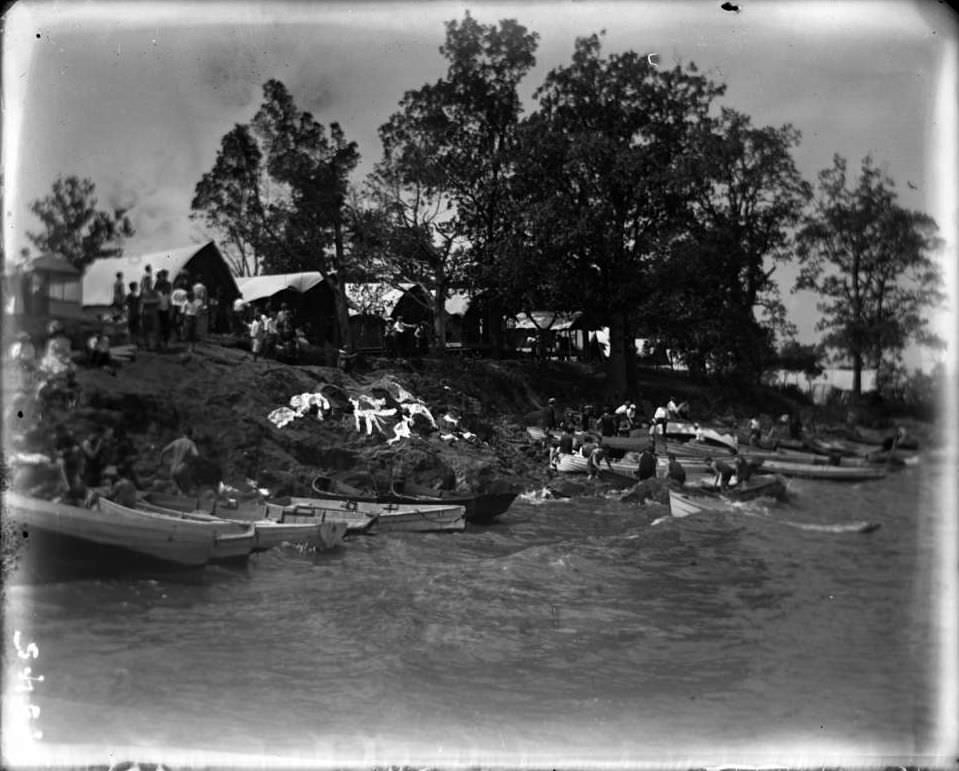 Campsites At The Shore Of Orchard Beach, Bronx, 1907.