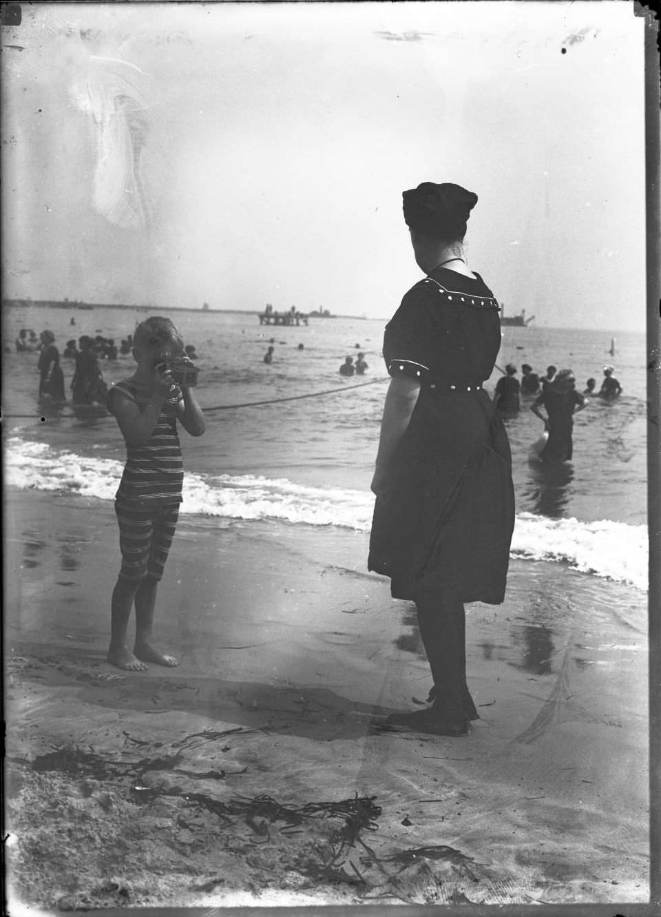 William Gray Hassler Photographing His Mother Ethel Magaw Hassler On Brighton Beach, New York City, Ca. 1910S.