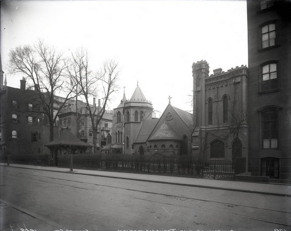 Church Of The Transfiguration (The Little Church Around The Corner), East 29Th Street, New York City, 1909.