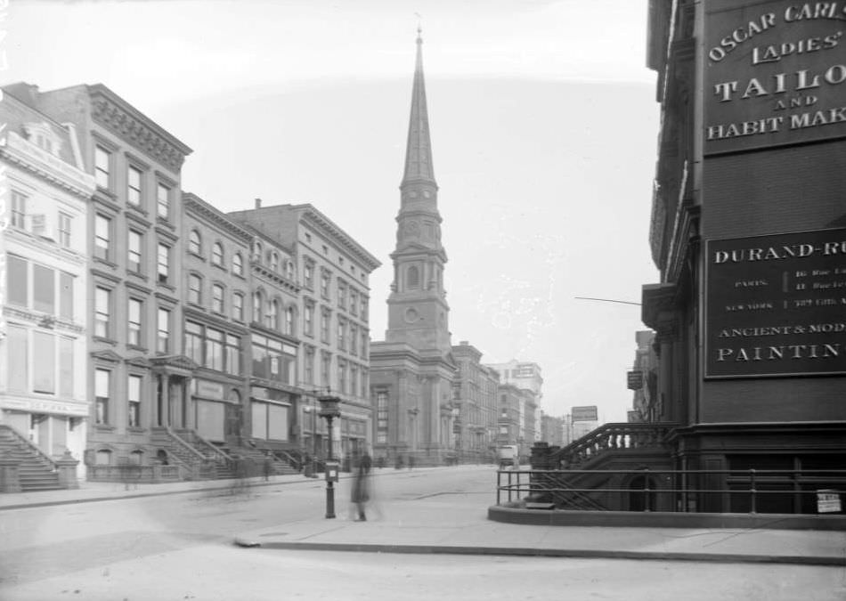 Fifth Avenue Looking North From 36Th Street Towards The Brick Presbyterian Church At 37Th Street And Fifth Avenue, New York City, 1890S.