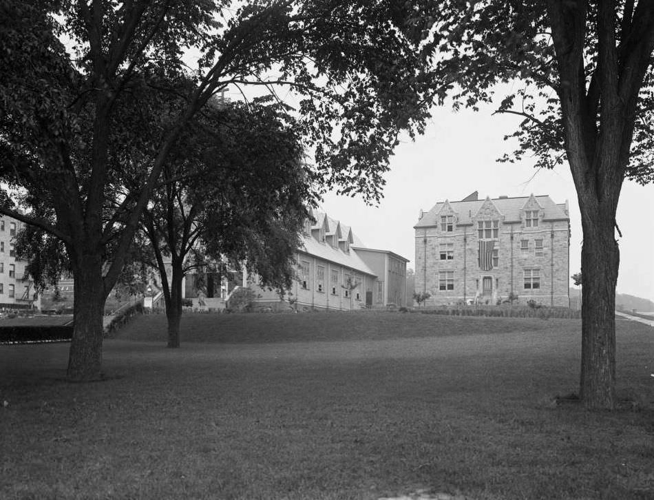 The Paulist Fathers' Church Of The Good Shepherd And School, Inwood, New York City, 1917.
