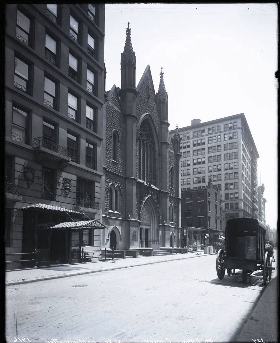 East 27Th Street, North Side, Showing St. Esprit (French) Protestant Episcopal Church, 1916.