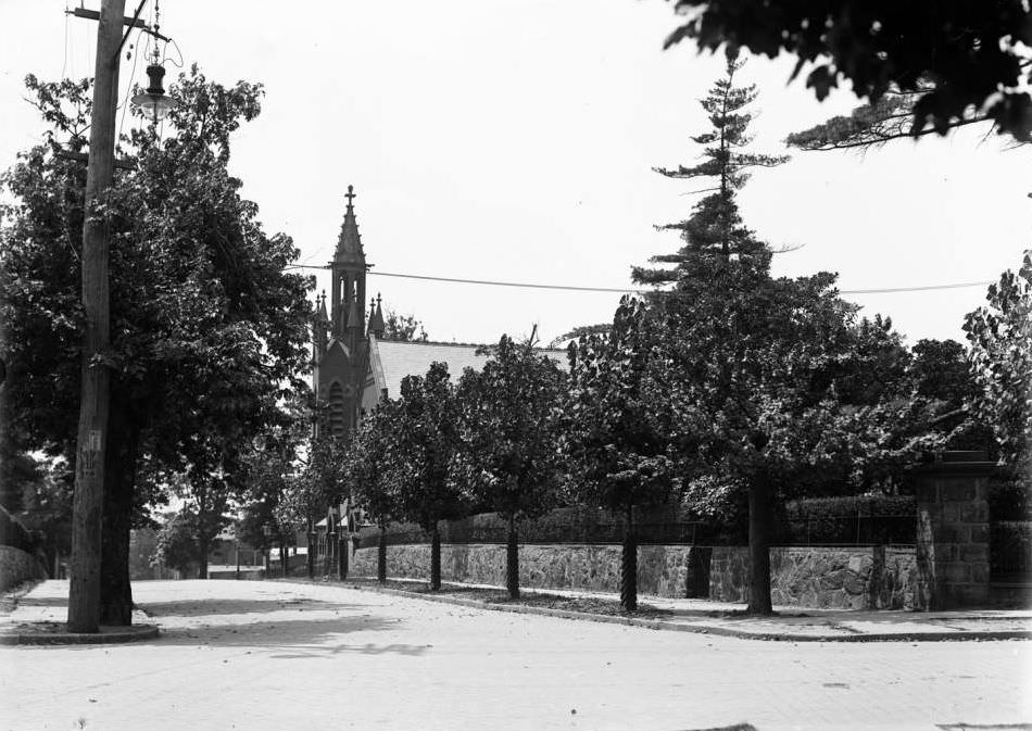 German Reformed Church, Astoria, Queens, 1910.