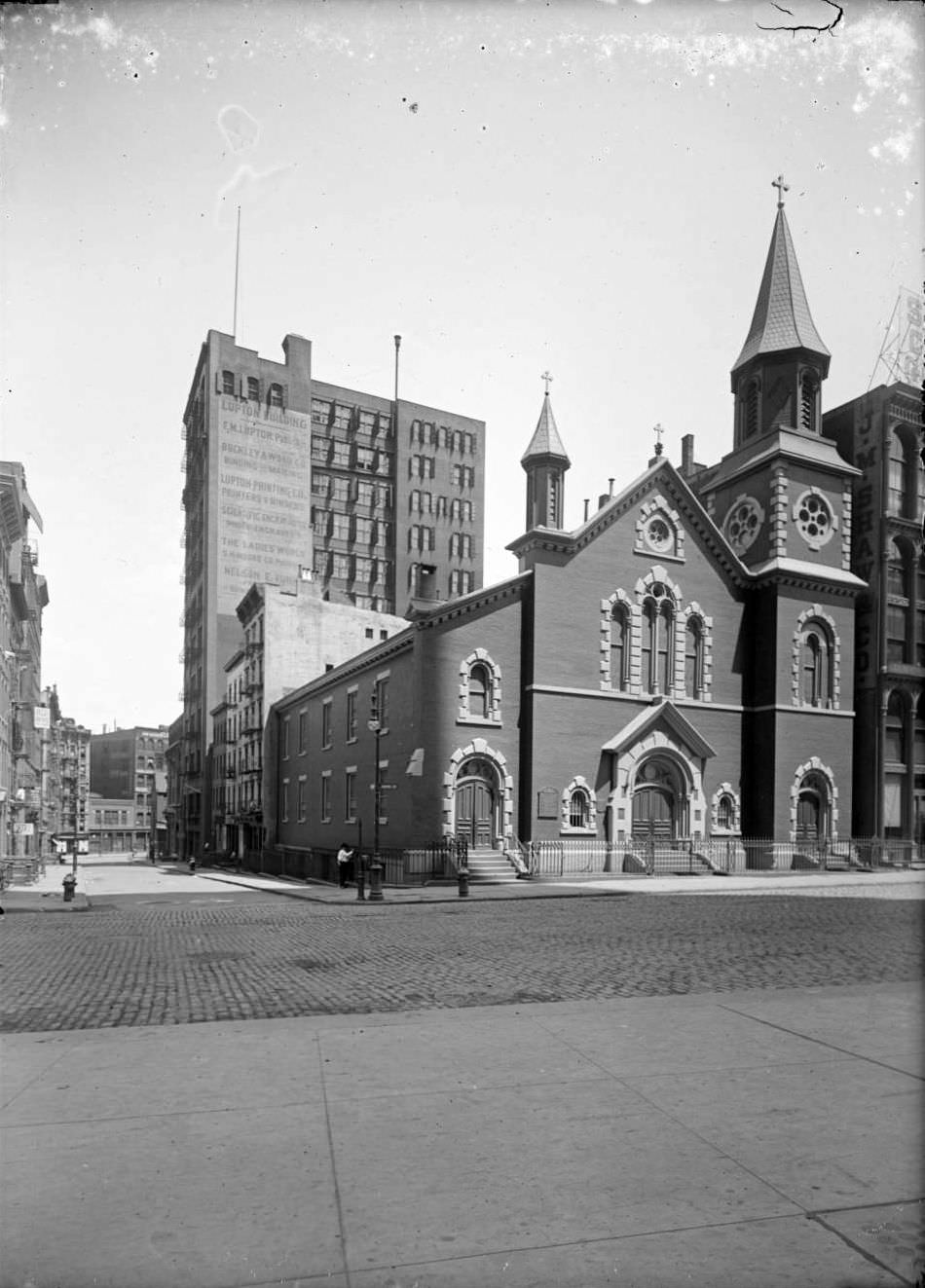 St. Andrew'S Roman Catholic Church, Duane Street And City Hall Place, New York City, 1900S.