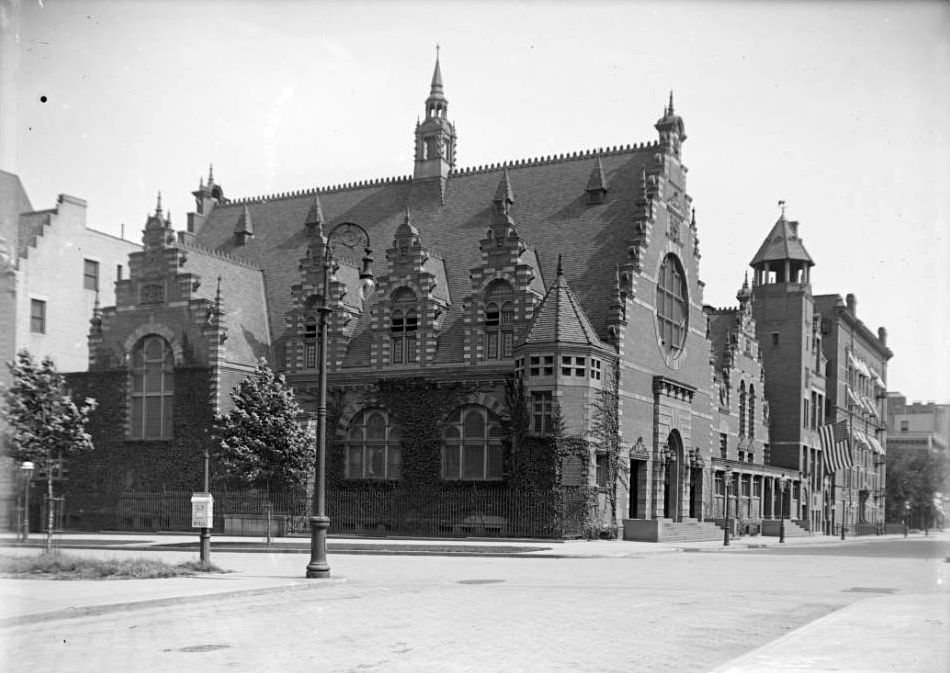 West End Collegiate Church, West End Avenue And W. 77Th Street, New York City, 1901.
