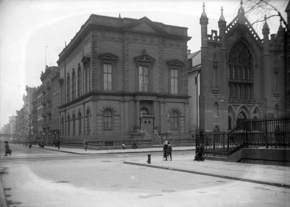 The New-York Historical Society And The Second Avenue Baptist Tabernacle, Second Avenue And E. 11Th Street, New York City, 1900S.